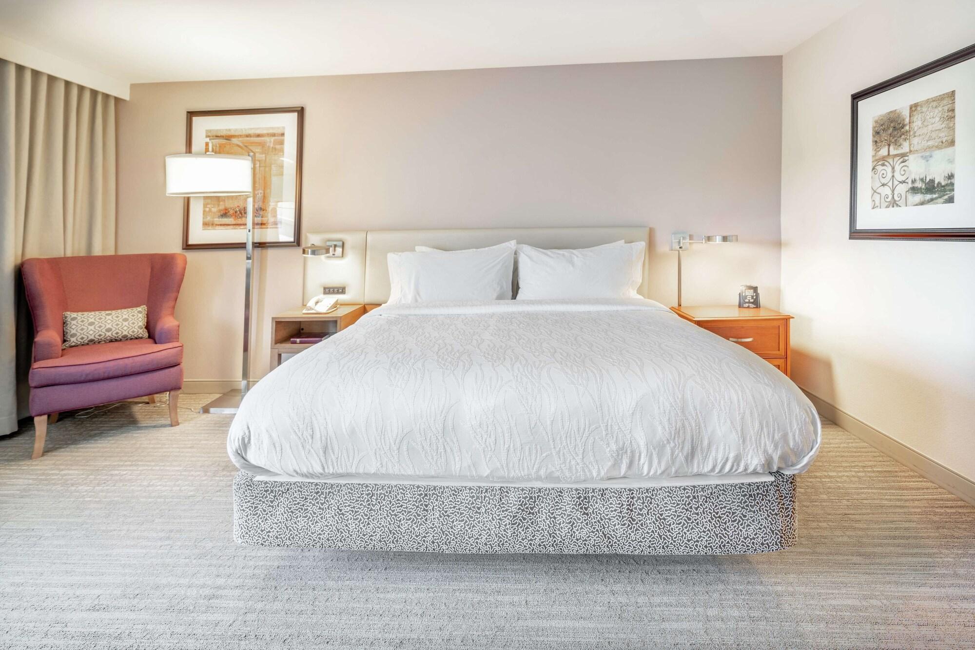 Hilton Garden Inn Seattle/Рентън Екстериор снимка